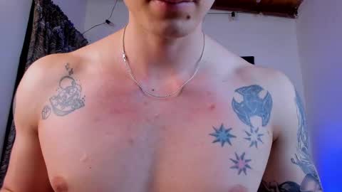 Snapshot of liamwyatt_ chatting on February 2025 05:02:02 AM liamwyatt_ online show from February 2025 05:02:02 AM