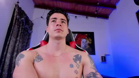 Snapshot of liamwyatt_ chatting on March 2025 07:41:01 AM liamwyatt_ online show from March 2025 07:41:01 AM