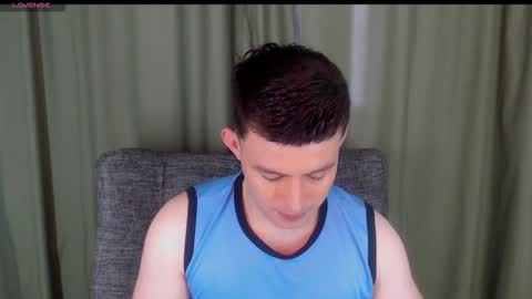 Snapshot of lian_eathan chatting on October 2025 02:32:02 PM lian_eathan online show from October 2025 02:32:02 PM