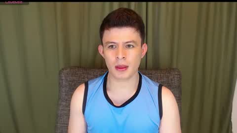 Snapshot of lian_eathan chatting on November 2025 07:46:02 PM lian_eathan online show from November 2025 07:46:02 PM