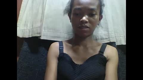 Snapshot of liaraisha chatting on October 2025 03:07:02 PM liaraisha online show from October 2025 03:07:02 PM