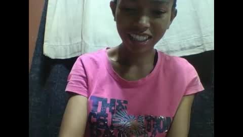 Snapshot of liaraisha chatting on October 2025 04:10:02 AM liaraisha online show from October 2025 04:10:02 AM