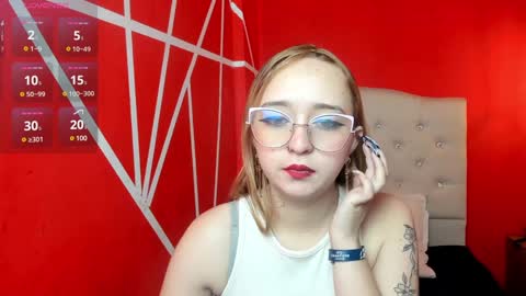 Lia Roberts online show from December 2024 12:12:01 PM