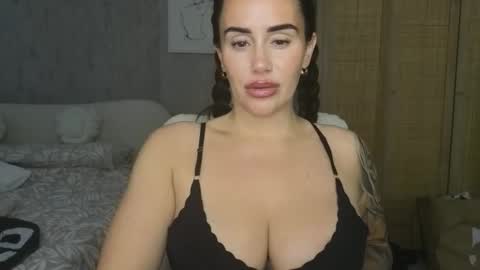 Snapshot of libbyloveheartx chatting on October 2025 08:22:02 AM Libby online show from October 2025 08:22:02 AM