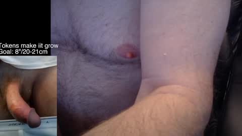 Snapshot of liebestool008 chatting on September 2025 01:07:02 AM 8curve online show from September 2025 01:07:02 AM