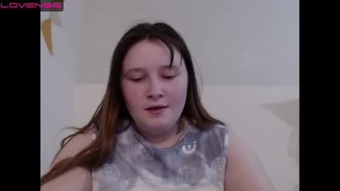 Snapshot of light_lunaa chatting on January 2025 11:54:02 AM light_lunaa online show from January 2025 11:54:02 AM