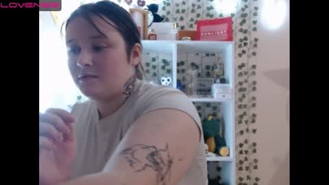 Snapshot of light_lunaa chatting on January 2025 01:58:02 PM light_lunaa online show from January 2025 01:58:02 PM