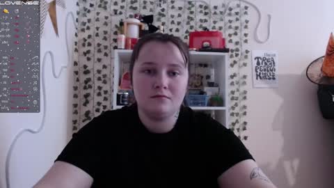 Snapshot of light_lunaa chatting on February 2025 10:43:02 AM light_lunaa online show from February 2025 10:43:02 AM