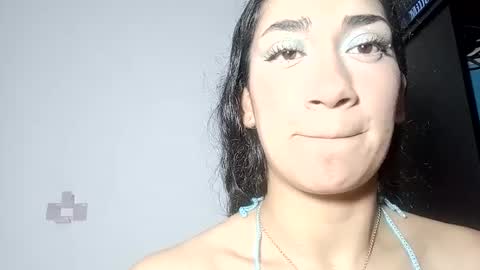 Snapshot of liia__strong chatting on October 2025 02:10:01 AM LIIA online show from October 2025 02:10:01 AM