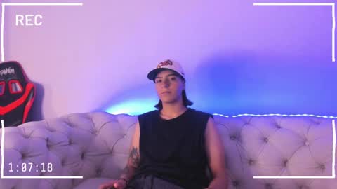 liiam_smith_ online show from March 2025 12:33:02 PM