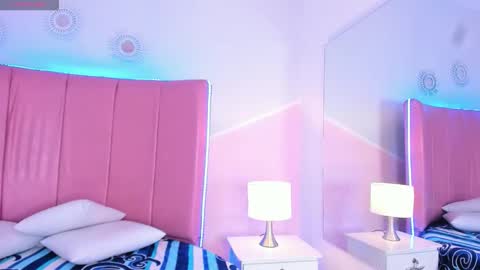 liiam_smith_ online show from September 2025 02:40:01 PM