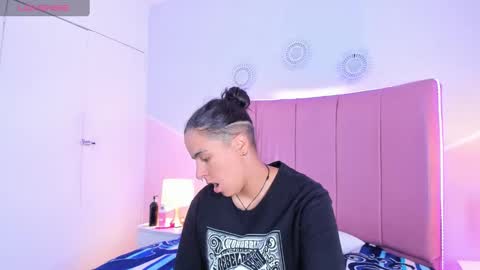 liiam_smith_ online show from October 2025 03:55:01 PM