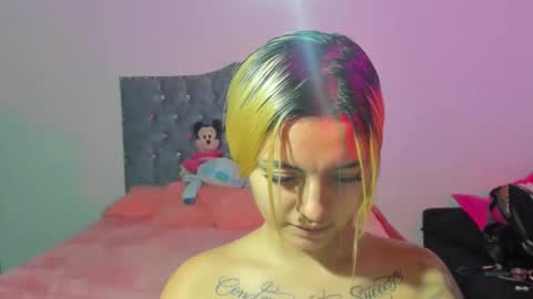 LiisaKiss online show from December 2024 12:45:01 PM