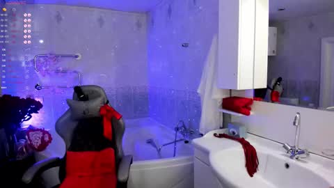 Lika online show from October 2025 10:43:02 AM