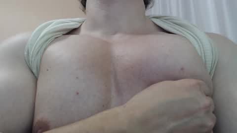 Snapshot of likwidator84 chatting on October 2025 12:00:01 AM Maximus online show from October 2025 12:00:01 AM