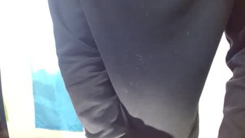 Snapshot of lil_condor_baby chatting on November 2025 09:20:02 PM lil_condor_baby online show from November 2025 09:20:02 PM