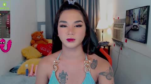 LILY online show from December 2024 08:09:01 PM