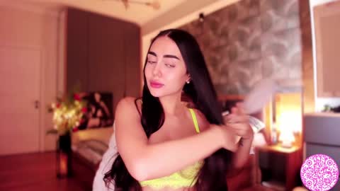 Snapshot of lil_gabbyg chatting on December 2024 08:11:02 AM Gabriela online show from December 2024 08:11:02 AM