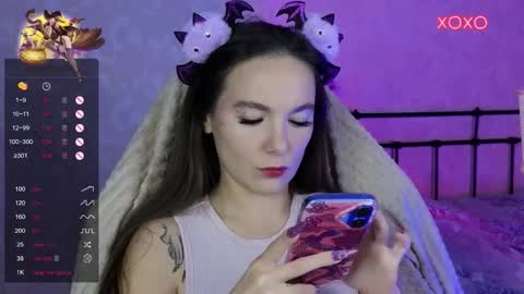 little moon online show from October 2025 01:01:02 PM