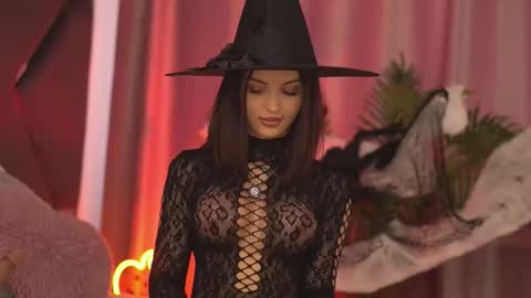 Snapshot of lila_hottie_rosie chatting on October 2025 05:26:02 AM Lila The Hottie online show from October 2025 05:26:02 AM