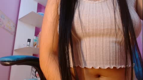 L I L A online show from January 2025 05:13:02 PM