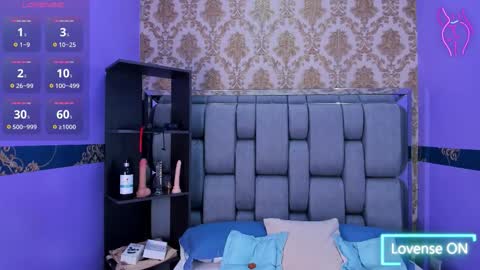 L I L A online show from November 2025 12:07:01 PM