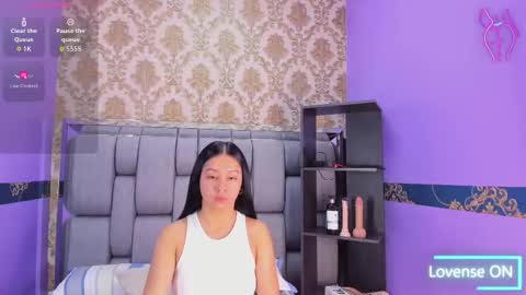 L I L A online show from November 2025 12:39:02 PM