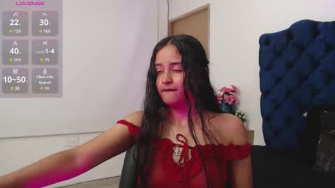 Snapshot of lili666_ chatting on October 2025 03:18:02 AM Lili online show from October 2025 03:18:02 AM