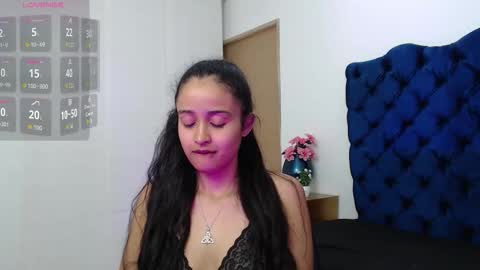 Snapshot of lili666_ chatting on November 2025 03:42:02 AM Lili online show from November 2025 03:42:02 AM