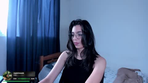 Lili online show from January 2025 11:20:02 AM