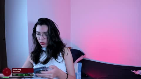 Lili online show from January 2025 04:22:02 AM