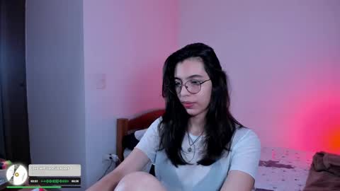 Lili online show from February 2025 07:23:02 AM