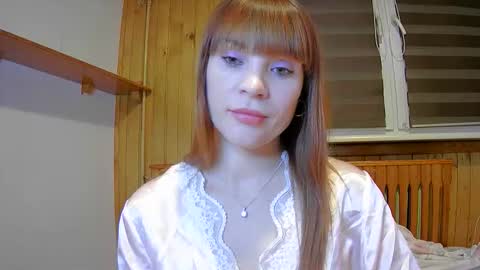 Lili online show from September 2025 06:46:02 PM