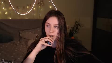 Snapshot of liliatlu chatting on October 2025 12:11:01 AM Lilu online show from October 2025 12:11:01 AM