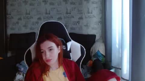 liliawoolf online show from February 2025 09:20:02 AM