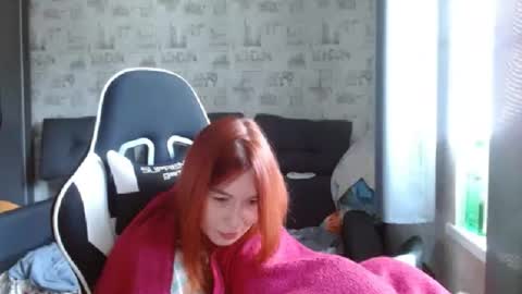 liliawoolf online show from February 2025 09:41:01 AM