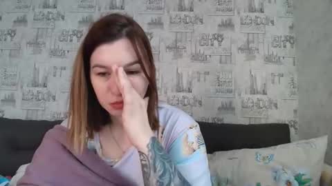 liliawoolf online show from September 2025 07:45:02 AM