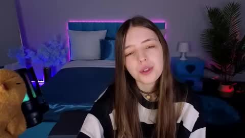 Snapshot of lilibakery chatting on November 2025 02:54:01 AM Lili Bakery online show from November 2025 02:54:01 AM