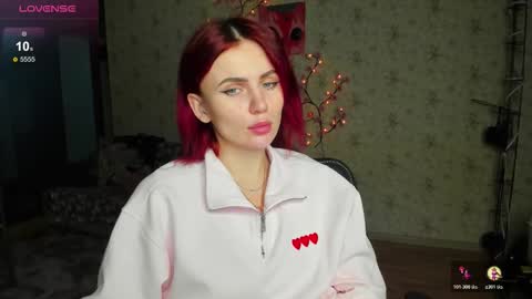 Snapshot of lilie_brown chatting on November 2025 03:27:01 AM Lilie online show from November 2025 03:27:01 AM