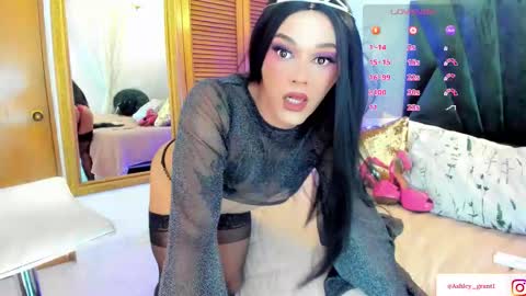 Snapshot of lilit_grant chatting on October 2025 10:30:01 PM Ashley online show from October 2025 10:30:01 PM