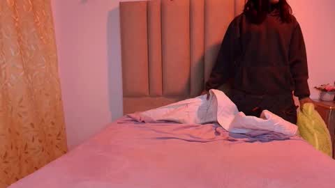 lilith_and_draven online show from October 2025 03:38:02 AM