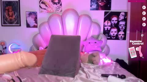   online show from February 2025 01:44:02 AM