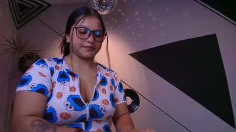 Lilith and Khloe  online show from October 2025 12:06:01 PM