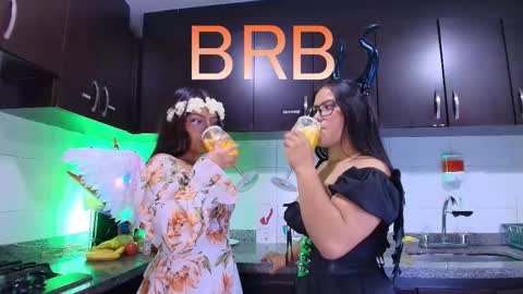 Lilith and Khloe  online show from November 2025 11:22:01 AM