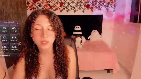 lilith_miller21 online show from October 2025 08:40:02 PM
