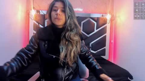 Snapshot of lilith_nv chatting on December 2024 11:09:01 AM Lilith online show from December 2024 11:09:01 AM