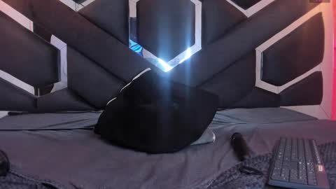 Snapshot of lilith_nv chatting on January 2025 05:37:02 PM Lilith online show from January 2025 05:37:02 PM