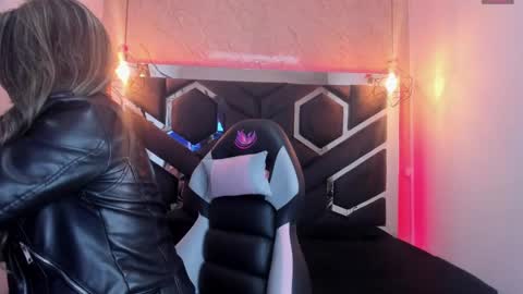 Snapshot of lilith_nv chatting on February 2025 11:13:02 AM Lilith online show from February 2025 11:13:02 AM