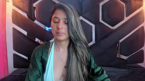 Snapshot of lilith_nv chatting on March 2025 05:27:02 PM Lilith online show from March 2025 05:27:02 PM