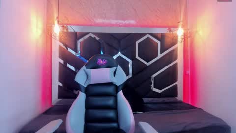 Snapshot of lilith_nv chatting on March 2025 02:21:02 PM Lilith online show from March 2025 02:21:02 PM